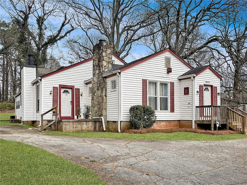 duplex sold at 3587 Midway Road, Decatur, GA 30032