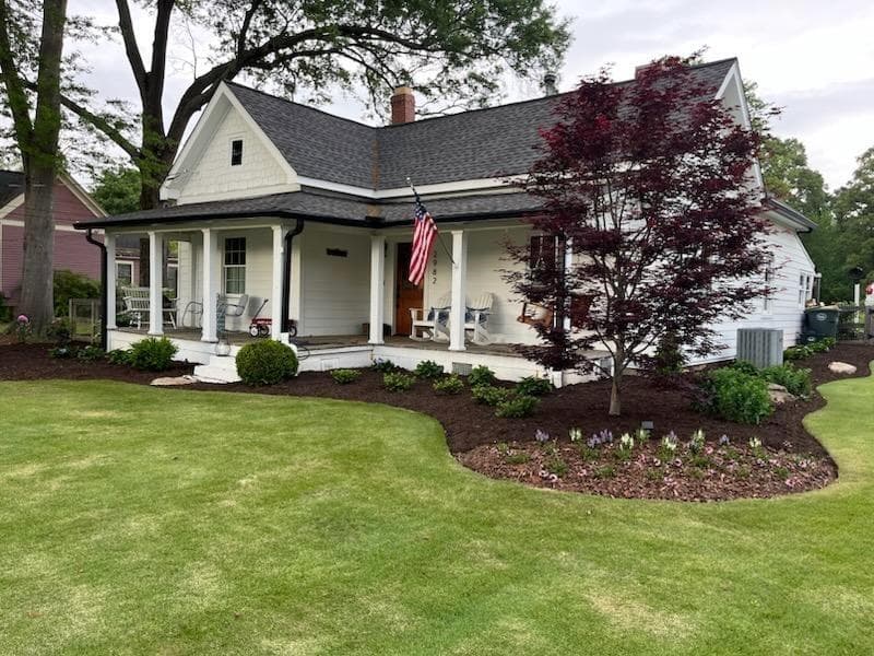 3 bedroom, 2 bathroom single family residence sold at 2982 N Main Street, Kennesaw, GA 30144