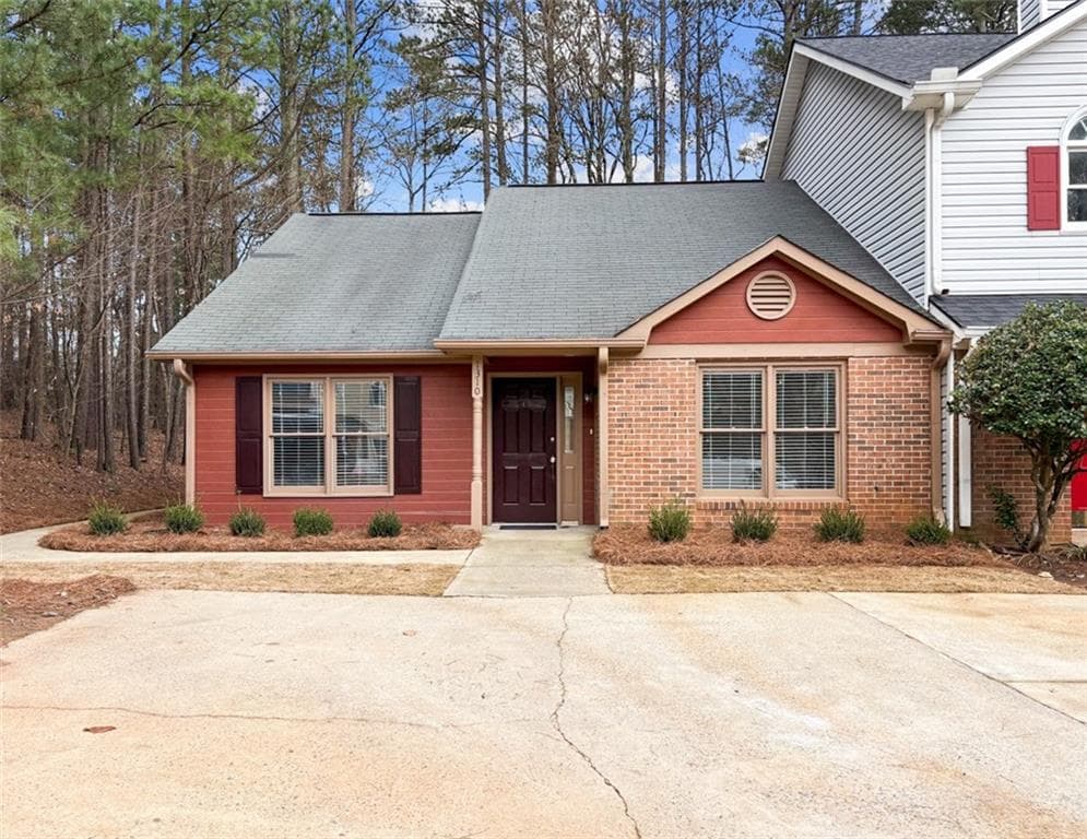2 bedroom, 2 bathroom townhouse sold at 1310 Shiloh Terrace, Kennesaw, GA 30144
