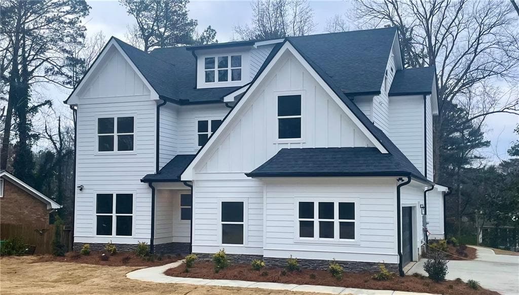 5 bedroom, 5 bathroom single family residence sold at 2519 Cherry Hill Lane, Atlanta, GA 30360