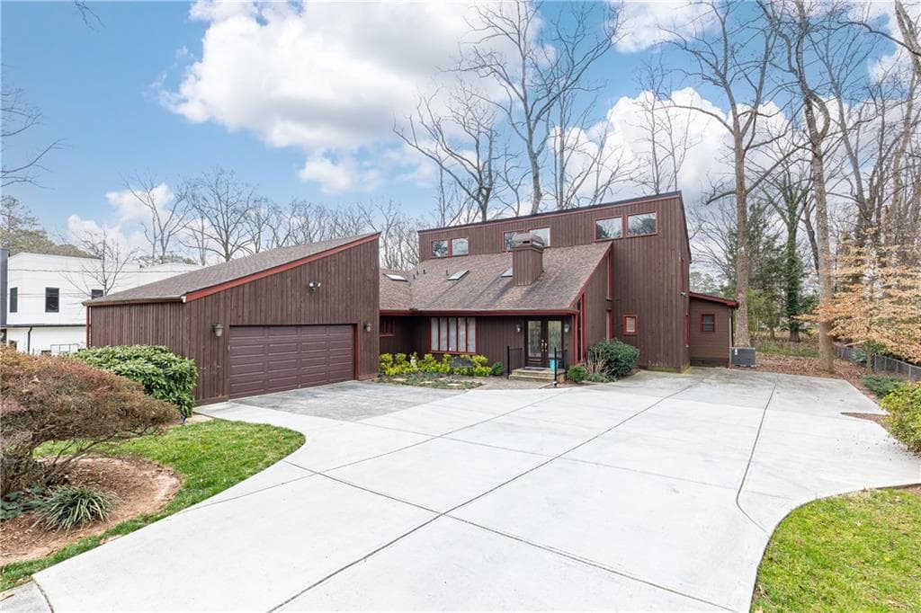 4 bedroom, 4 bathroom single family residence sold at 1511 Womack Road, Atlanta, GA 30338