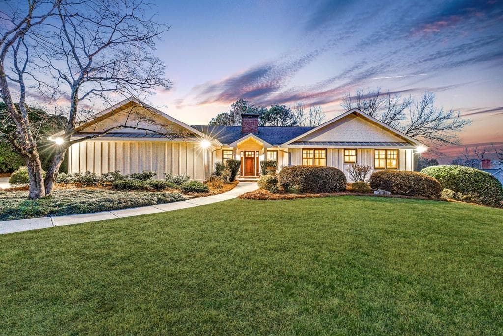 4 bedroom, 4 bathroom single family residence sold at 180 Saddle Creek Drive, Roswell, GA 30076