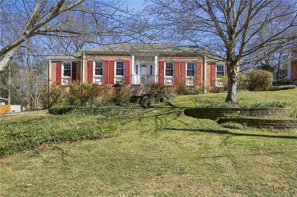 4 bedroom, 3 bathroom single family residence sold at 663 Foxcroft Circle, Marietta, GA 30067