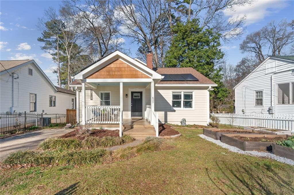 4 bedroom, 3 bathroom single family residence sold at 633 Mckoy Street, Decatur, GA 30030