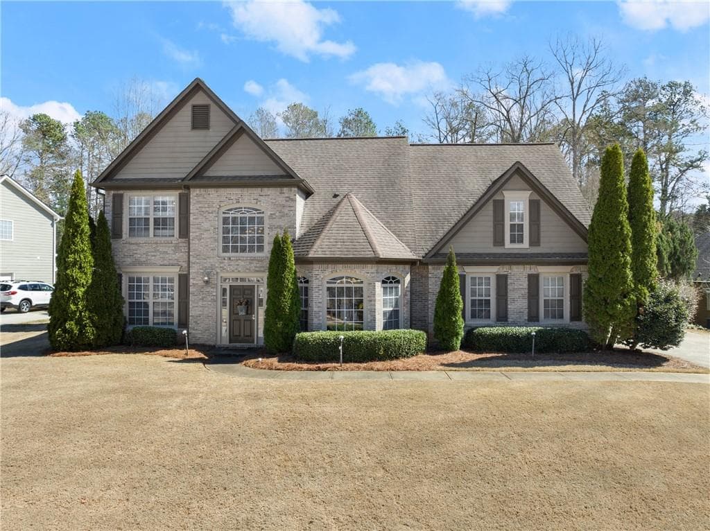 5 bedroom, 3 bathroom single family residence sold at 2103 Oak Falls Lane, Buford, GA 30519