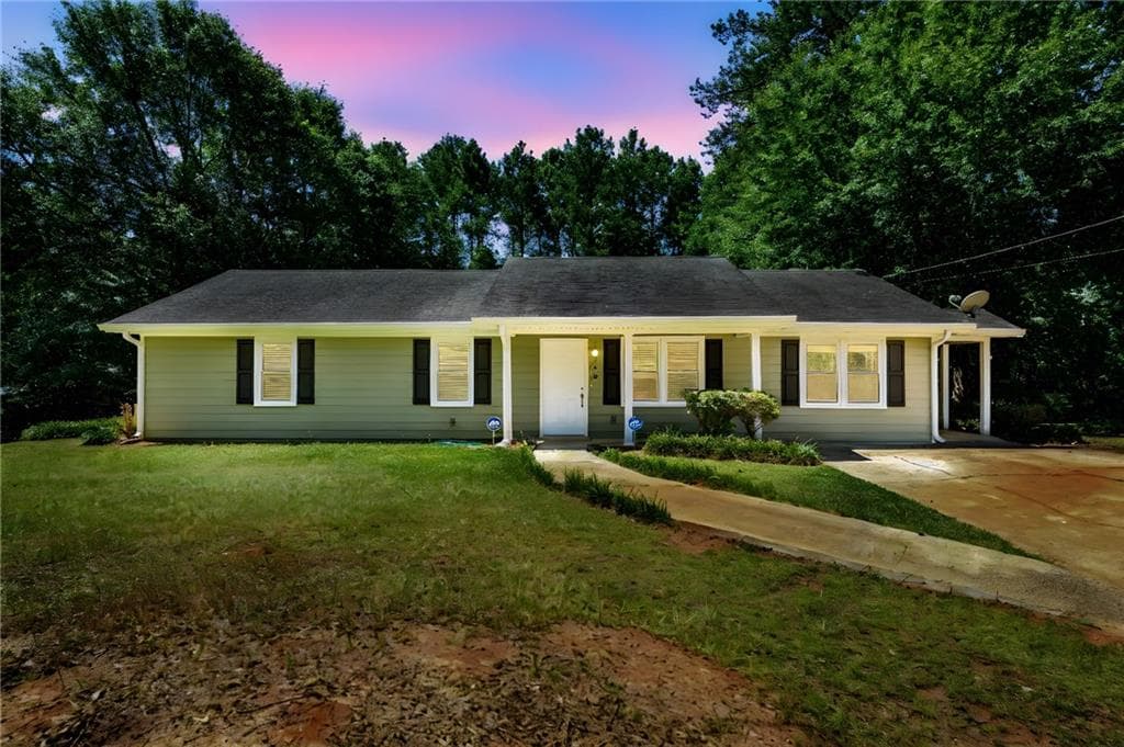 4 bedroom, 3 bathroom single family residence sold at 780 NAVAJO Trail, Covington, GA 30016