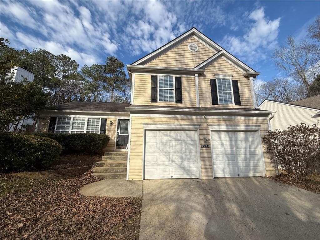 3 bedroom, 3 bathroom single family residence sold at 214 Creel Chase, Kennesaw, GA 30144