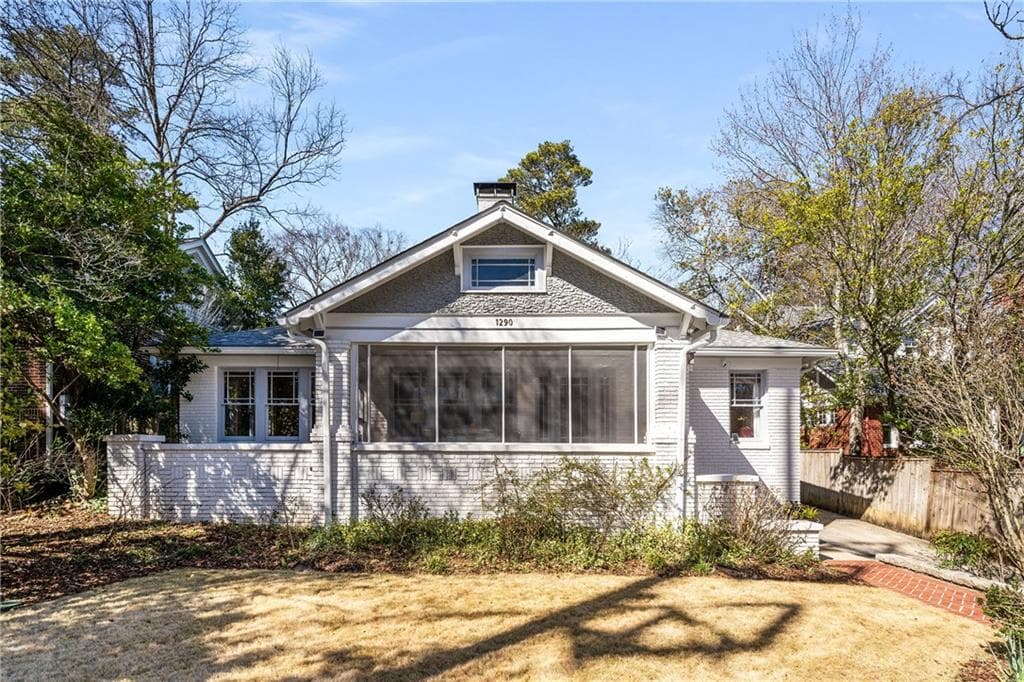 4 bedroom, 3 bathroom, 2,462 sq ft single family residence sold at 1290 Oxford Road, Atlanta, GA 30306