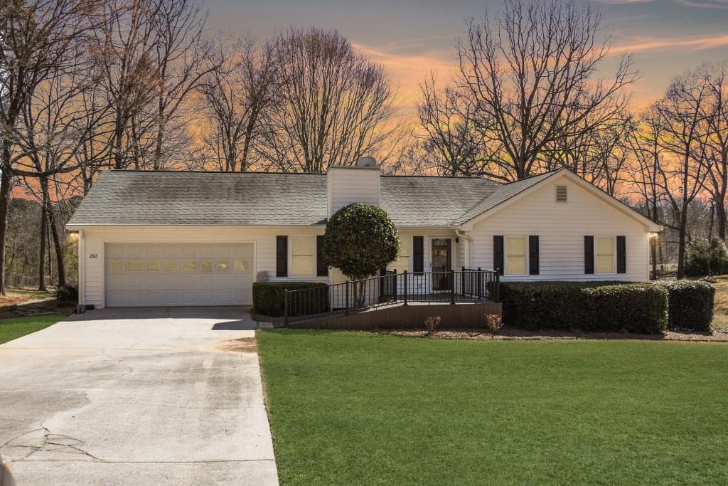 3 bedroom, 2 bathroom single family residence sold at 292 Cedar Ridge Drive, Braselton, GA 30517