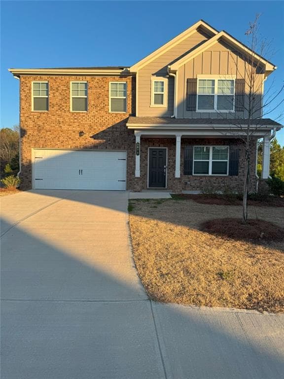 4 bedroom, 3 bathroom single family residence sold at 3923 Rustic Barn Way, Loganville, GA 30052