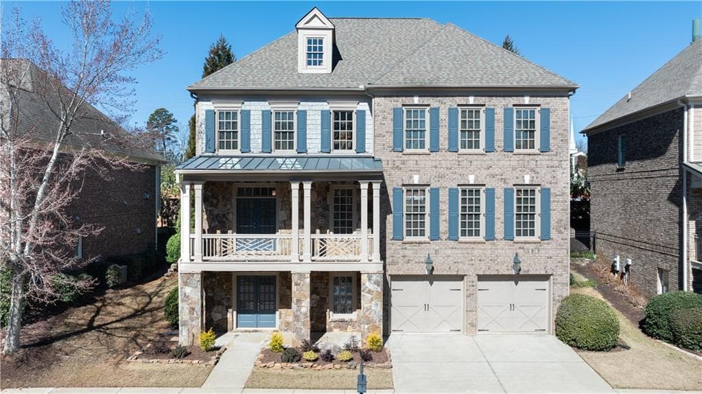 4 bedroom, 5 bathroom single family residence sold at 6300 Mount Vernon Oaks, Sandy Springs, GA 30328