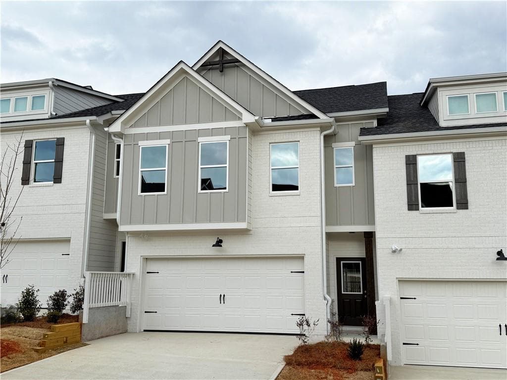 4 bedroom, 3 bathroom townhouse sold at 1307 Fern Ridge Court 25, Norcross, GA 30093