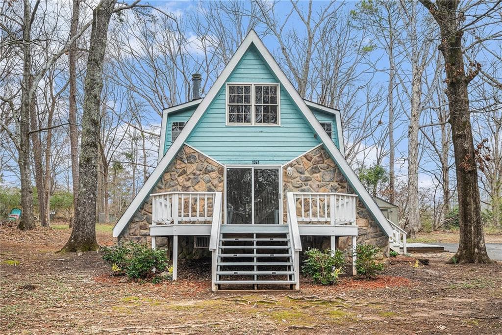 3 bedroom, 2 bathroom single family residence sold at 1061 Elder Heights Drive, Bishop, GA 30621