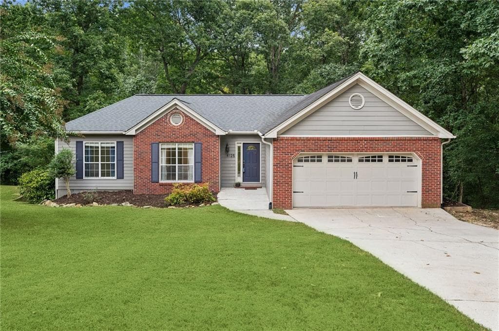 3 bedroom, 2 bathroom single family residence sold at 4125 Gables Place, Buford, GA 30519