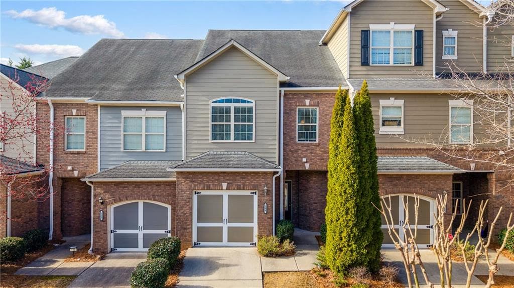 2 bedroom, 3 bathroom townhouse sold at 108 Trailside Circle, Hiram, GA 30141