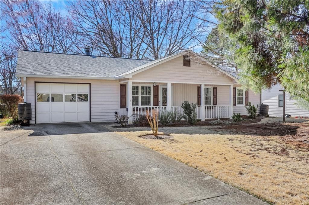 1006 Walnut Drive, Lawrenceville, GA 30044 — most recent listing photo