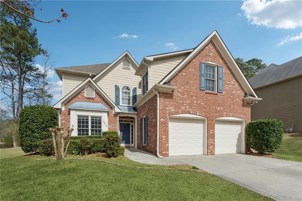 5 bedroom, 3 bathroom single family residence sold at 2815 Chandler Grove Drive, Buford, GA 30519