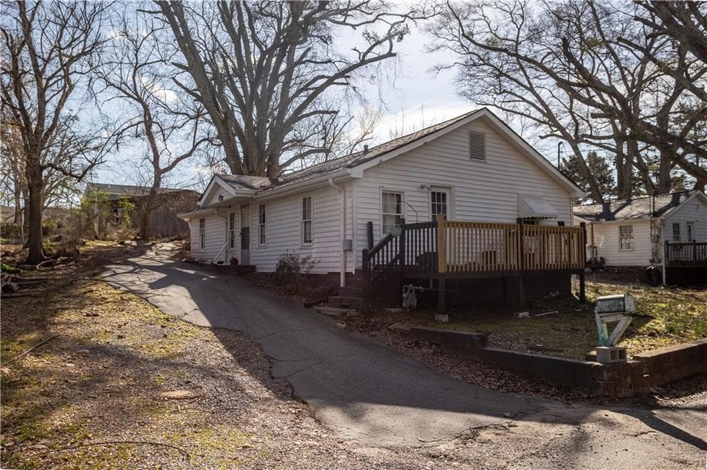 3 bedroom, 1 bathroom, 1,148 sq ft single family residence sold at 61 Daisy Circle, Canton, GA 30114