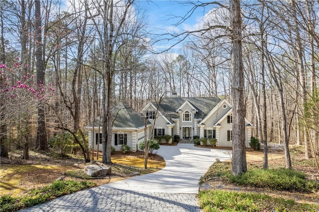 5 bedroom, 3 bathroom single family residence sold at 285 Blackstock Road, Villa Rica, GA 30180