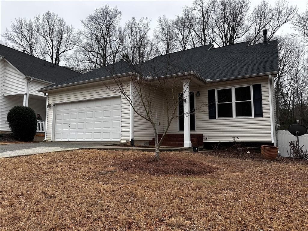 3 bedroom, 3 bathroom single family residence sold at 3231 Liberty Commons Drive, Kennesaw, GA 30144