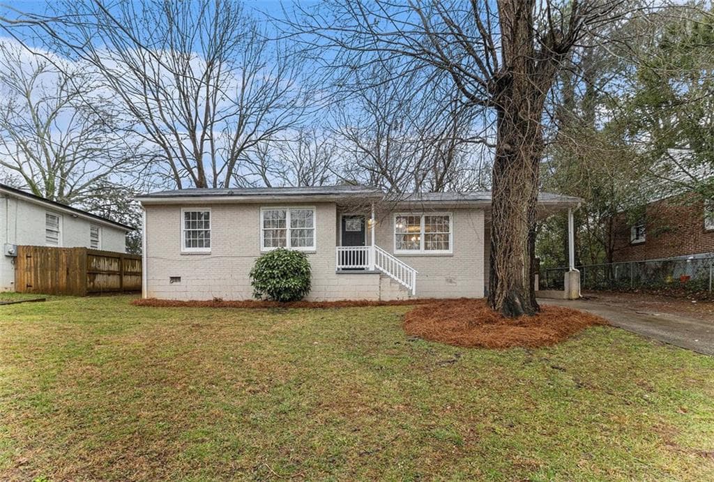 3 bedroom, 1 bathroom, 994 sq ft single family residence sold at 3169 BLUEBIRD Lane, Decatur, GA 30032