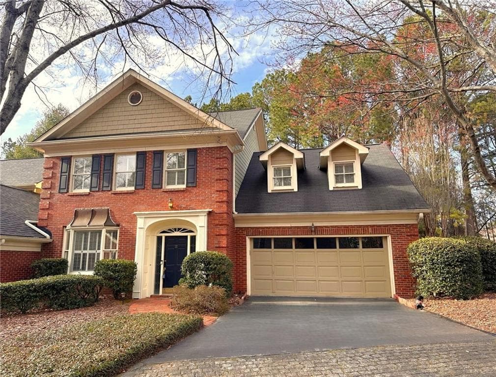 3 bedroom, 4 bathroom townhouse sold at 7155 Roswell Road 37, Sandy Springs, GA 30328