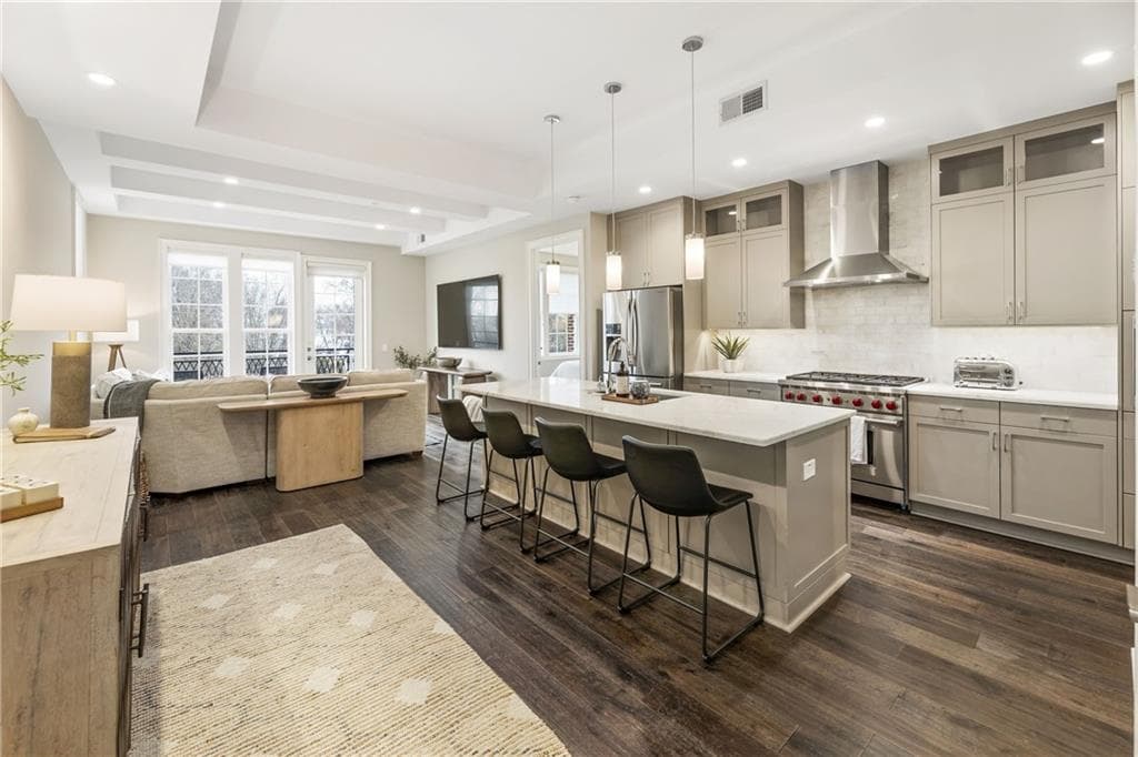 2 bedroom, 2 bathroom, 1,315 sq ft condominium sold at 58 Canton Street 302, Alpharetta, GA 30009
