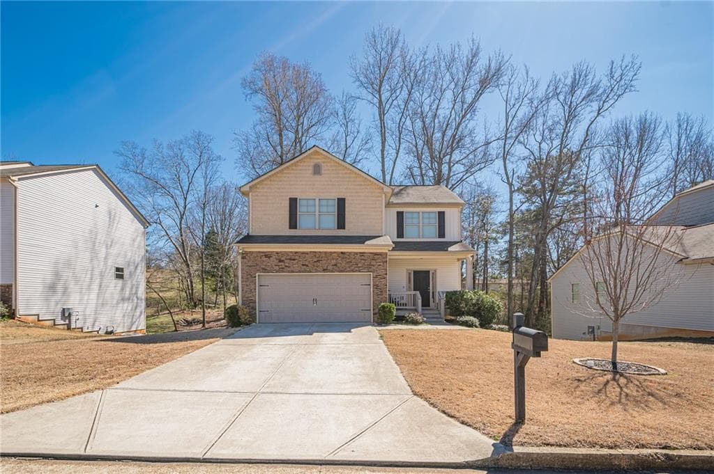 3 bedroom, 3 bathroom single family residence sold at 95 Old Country Trail, Dallas, GA 30157
