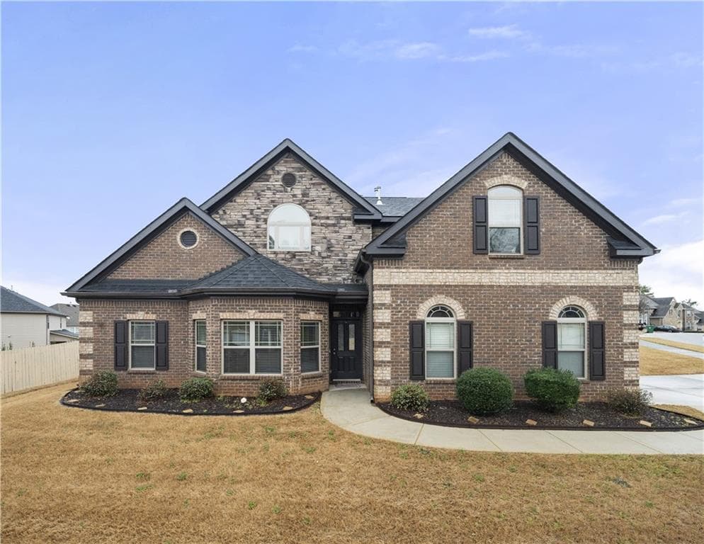 4 bedroom, 4 bathroom single family residence sold at 3492 Maple Hill Road, Lithonia, GA 30038