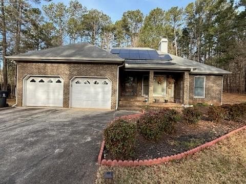 3 bedroom, 3 bathroom single family residence sold at 5207 W Shore Drive, Conyers, GA 30094