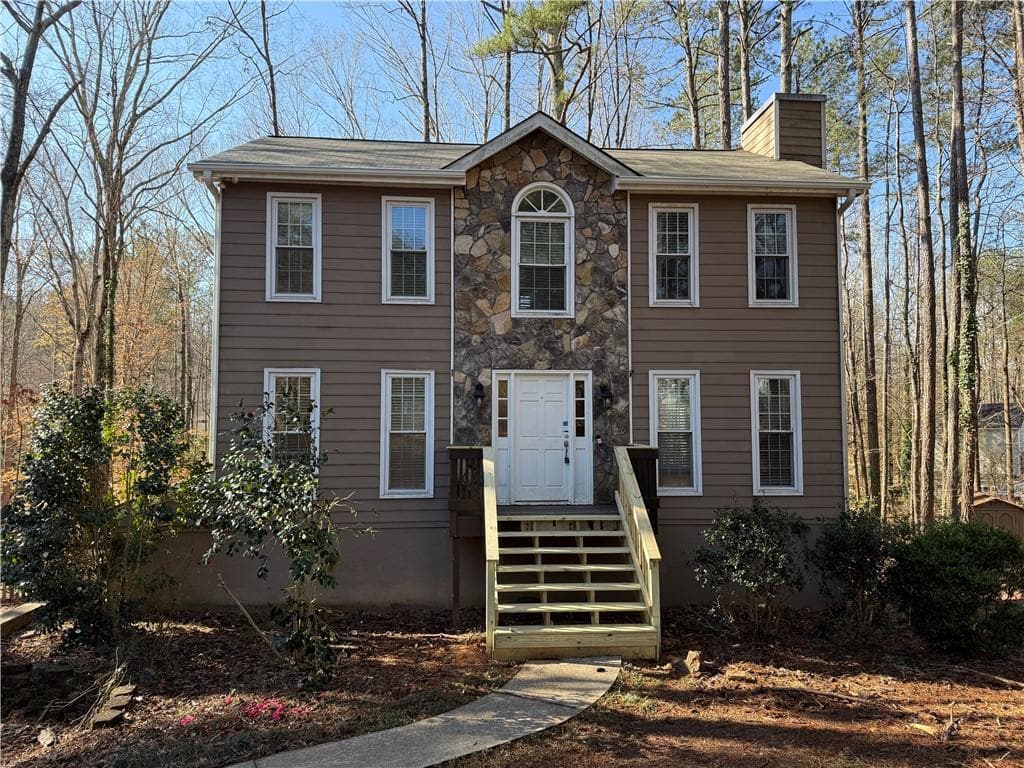 3 bedroom, 3 bathroom single family residence sold at 1007 Burton Court, Kennesaw, GA 30152