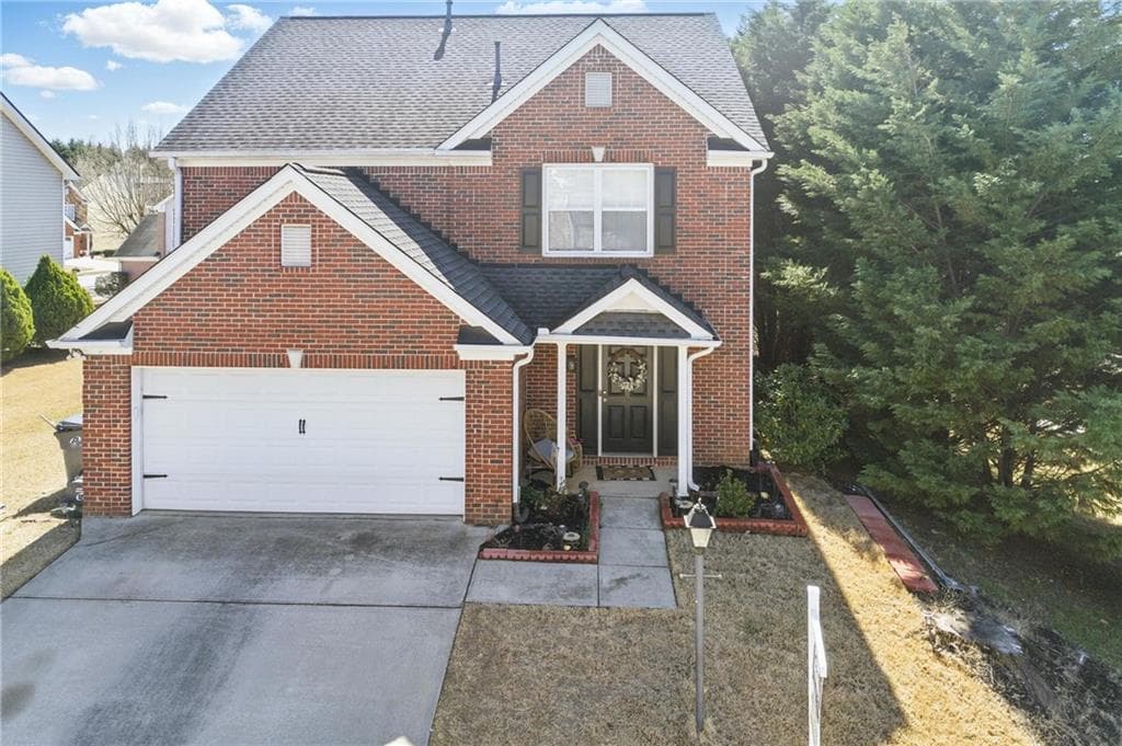 3 bedroom, 3 bathroom single family residence sold at 1039 Bramble Way, Grayson, GA 30017