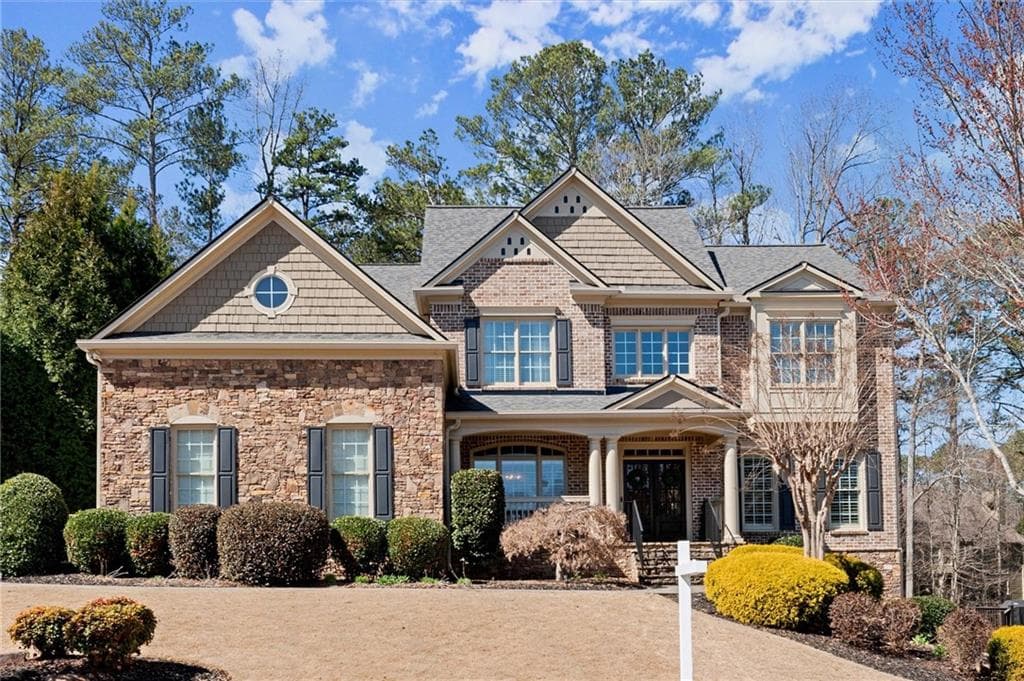 6 bedroom, 5 bathroom single family residence sold at 112 Rocky Creek Trail, Woodstock, GA 30188