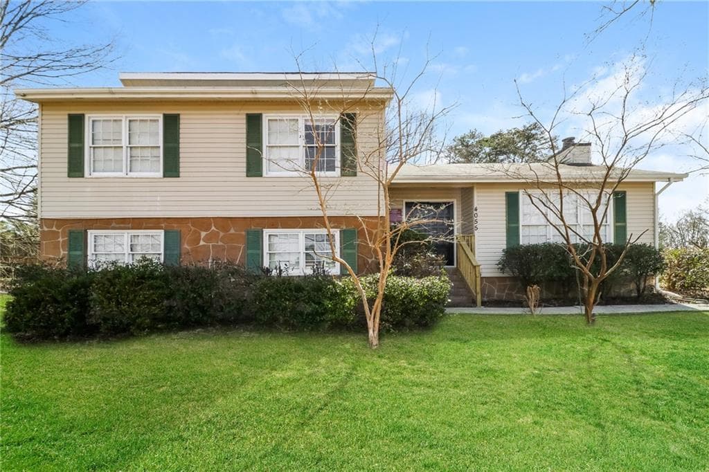 3 bedroom, 2 bathroom single family residence sold at 4055 S Bogan Road, Buford, GA 30519