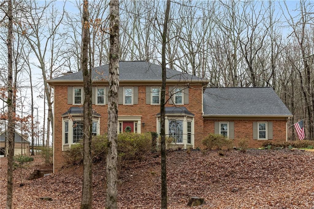 5 bedroom, 3 bathroom single family residence sold at 3542 Jefferson Township Parkway, Marietta, GA 30066