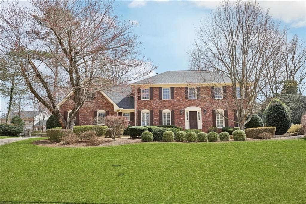 4 bedroom, 5 bathroom single family residence sold at 5275 Redfield Court, Atlanta, GA 30338