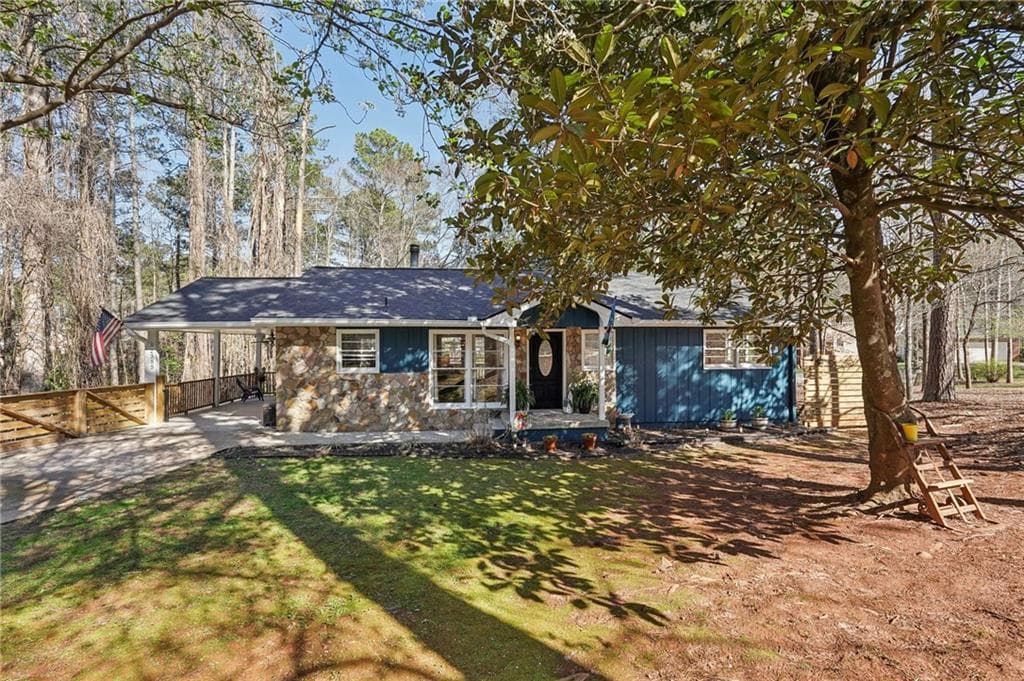 3 bedroom, 4 bathroom single family residence sold at 2355 Bowwood Court, Villa Rica, GA 30180
