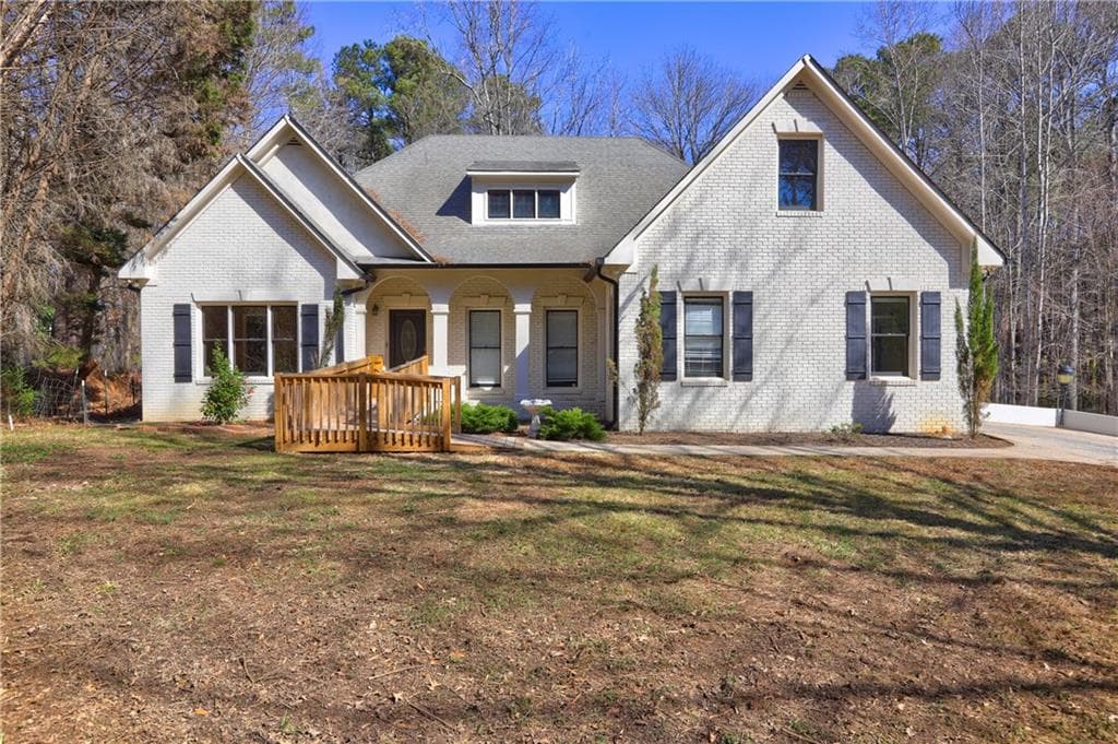 4 bedroom, 4 bathroom single family residence sold at 1027 Holland Road, Dallas, GA 30157