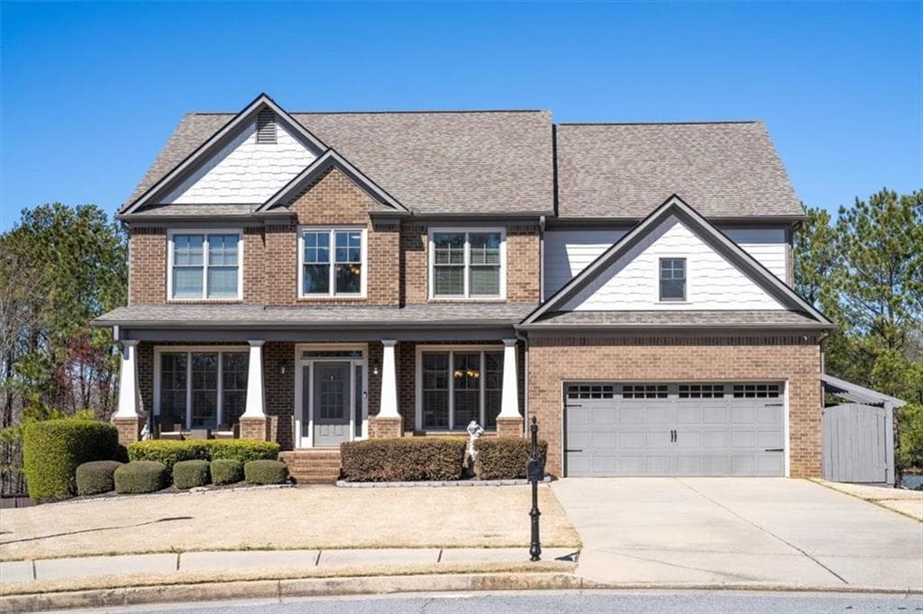 5 bedroom, 4 bathroom single family residence sold at 6257 Stillwater Place, Flowery Branch, GA 30542