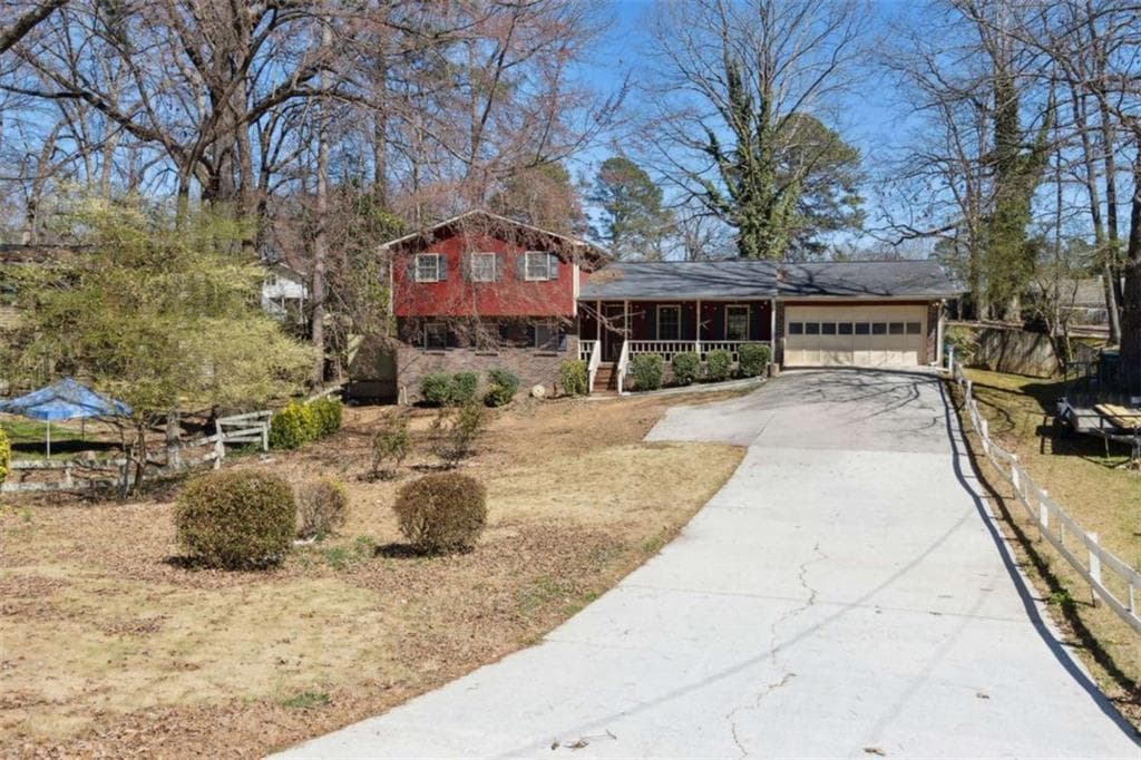 4 bedroom, 3 bathroom single family residence sold at 6067 Dana Drive, Norcross, GA 30093