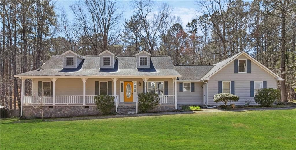 3 bedroom, 2 bathroom single family residence sold at 250 Felton Drive, Fayetteville, GA 30214