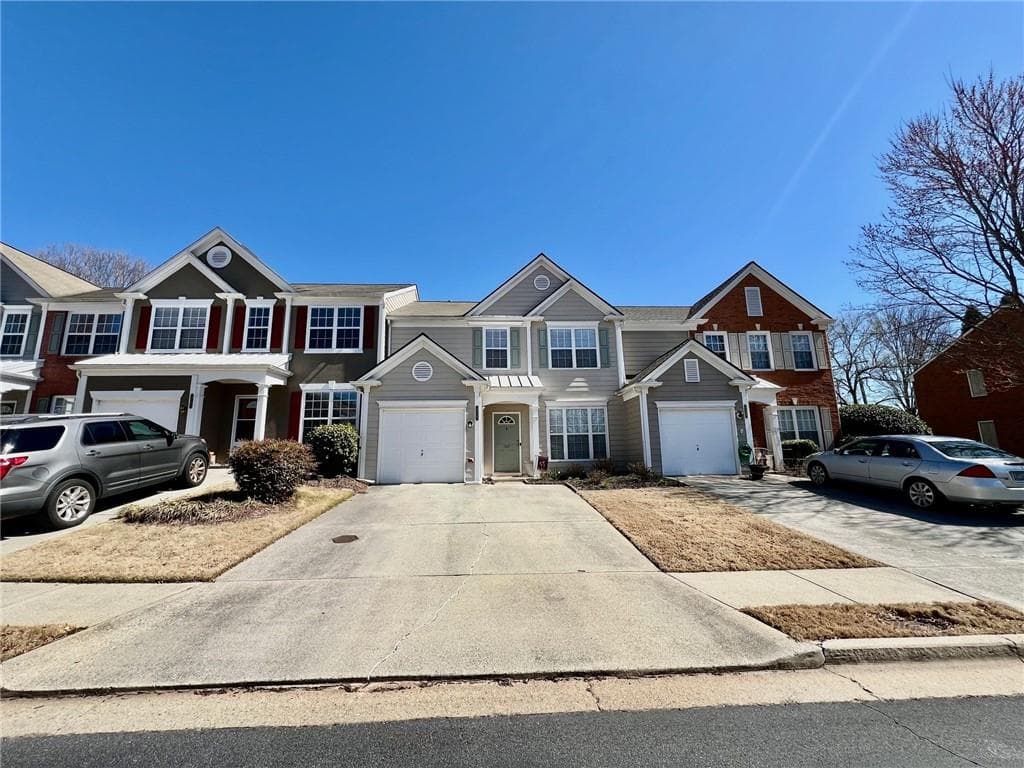 3 bedroom, 3 bathroom townhouse sold at 13117 Commonwealth Point, Alpharetta, GA 30004