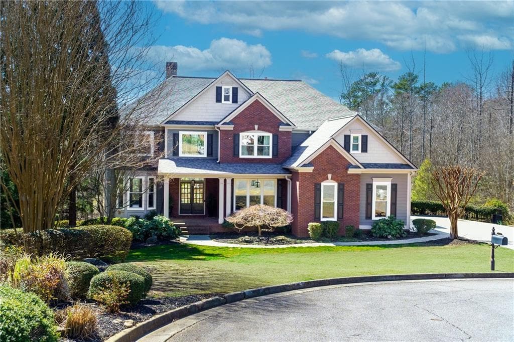 5 bedroom, 5 bathroom single family residence sold at 203 Glenrise Court, Woodstock, GA 30188
