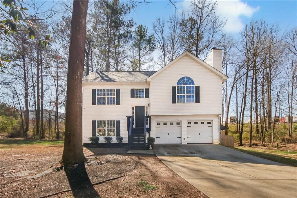 3 bedroom, 2 bathroom single family residence sold at 1975 Slate Road, Ellenwood, GA 30294
