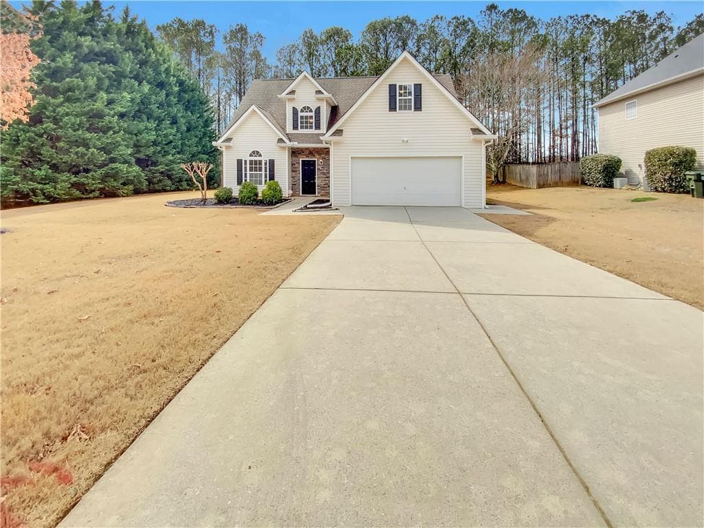 3 bedroom, 3 bathroom single family residence sold at 111 Ivy Springs Drive, Dallas, GA 30132