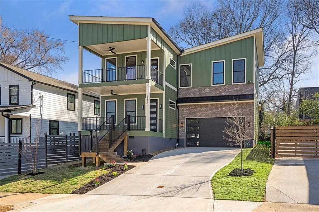 5 bedroom, 3 bathroom, 2,456 sq ft single family residence sold at 916 Ira Street, Atlanta, GA 30310