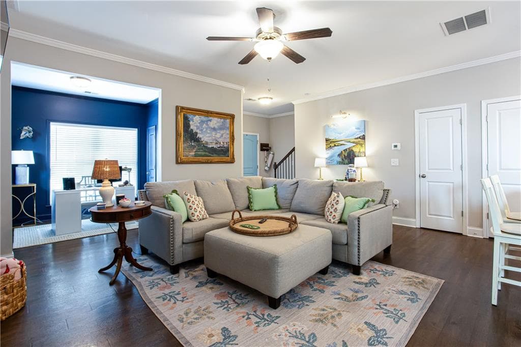 3 bedroom, 3 bathroom townhouse sold at 7738 Fawn Circle, Covington, GA 30014
