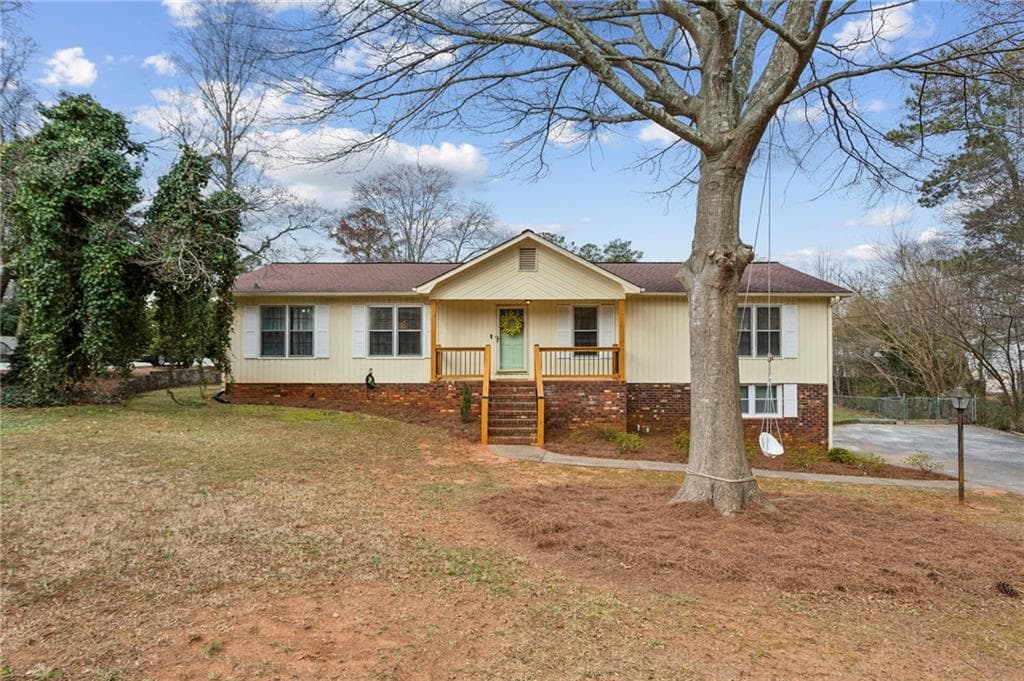 4 bedroom, 3 bathroom single family residence sold at 2441 Hidden Hills Drive, Marietta, GA 30066