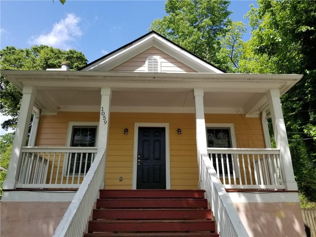 4 bedroom, 2 bathroom, 1,275 sq ft single family residence sold at 1059 Sims Street, Atlanta, GA 30310