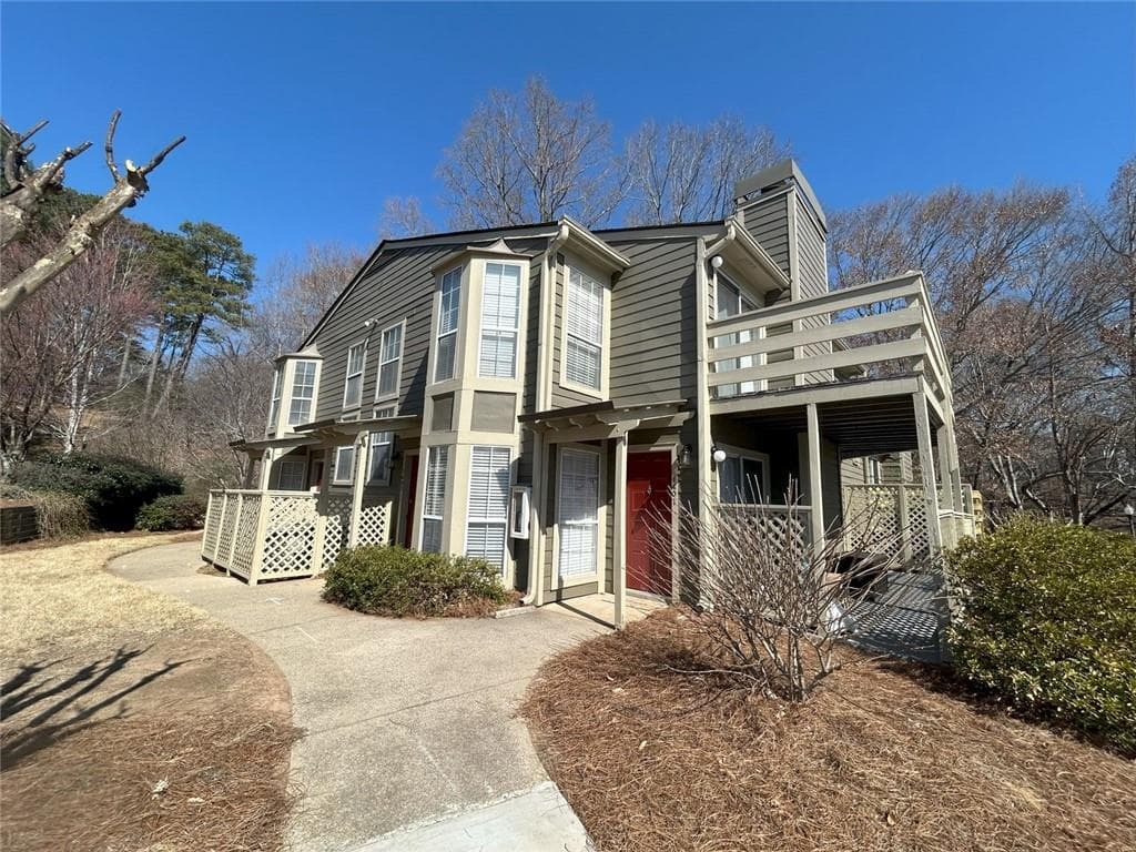 1 bedroom, 1 bathroom condominium sold at 1401 Riverview Drive 1401, Marietta, GA 30067